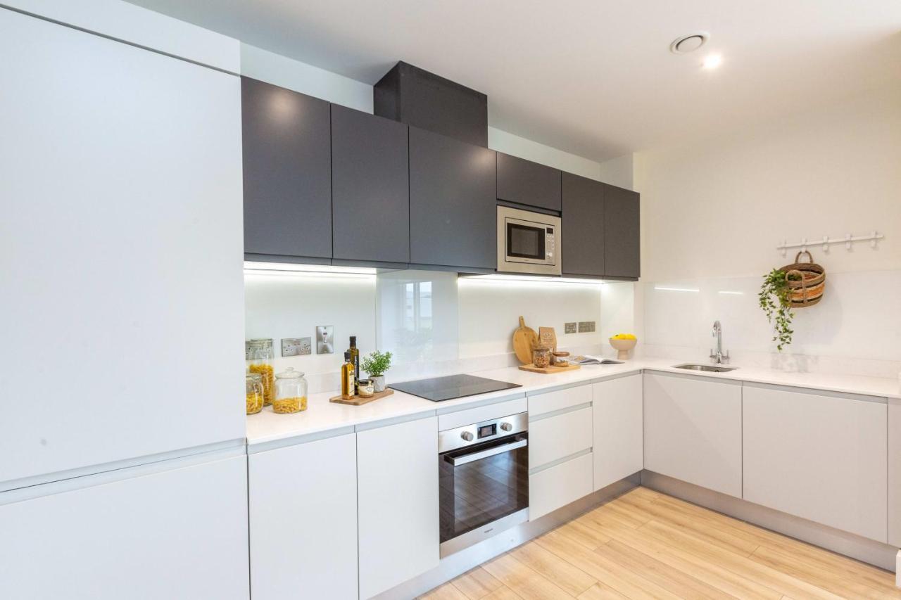 Luxury Spacious Central Apartment By Blu Atlantic Дублин Экстерьер фото